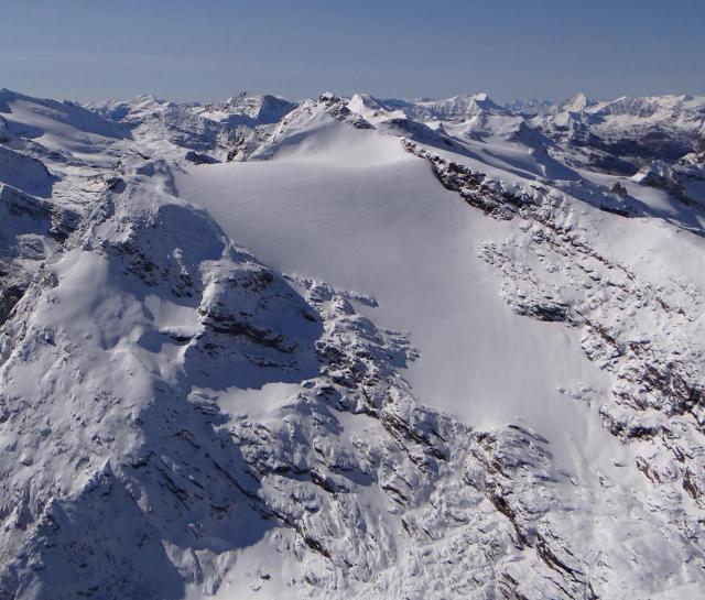 Ghiacciaio di Basei, innevato l’11/10/2024