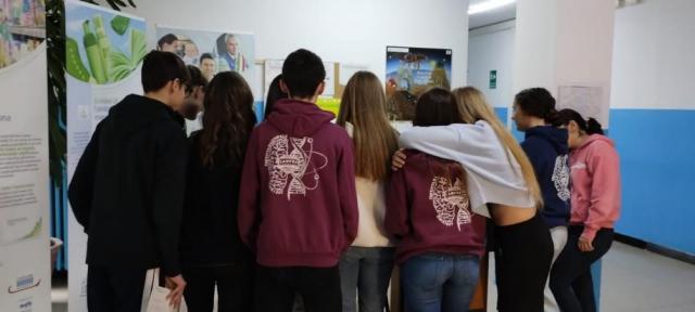 Visita alla mostra Ecolabel UE presso una scuola 